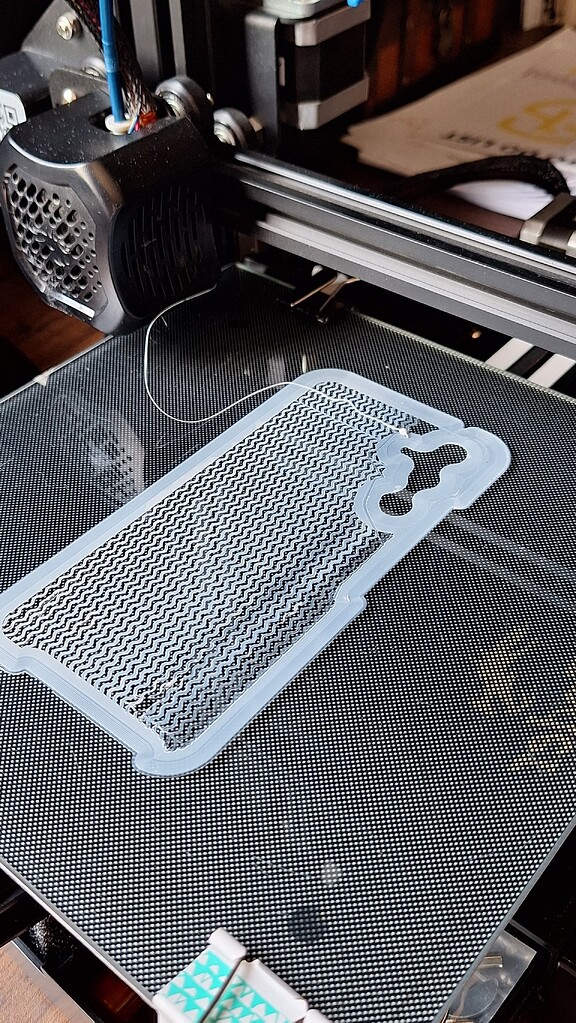 Print bugged on first layer - Creality Ender 3 / 3 Pro / V2 - 3D ...